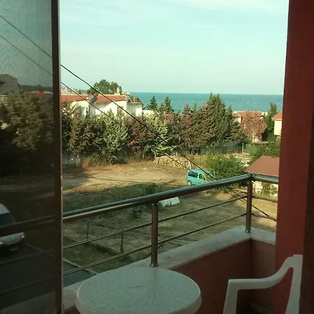 Veliko Tyrnovo 게스트하우스 *