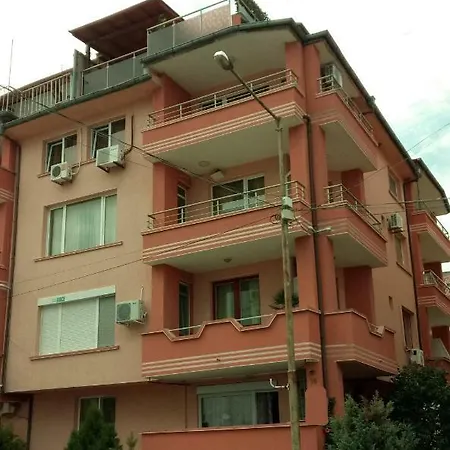 Veliko Tyrnovo * 라브다